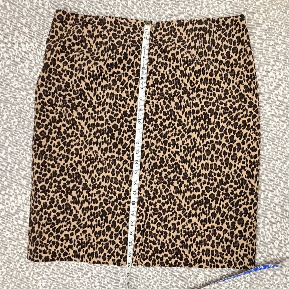 Talbots Leopard Print Stretch Pencil Skirt - Size 16 - Picture 4 of 7